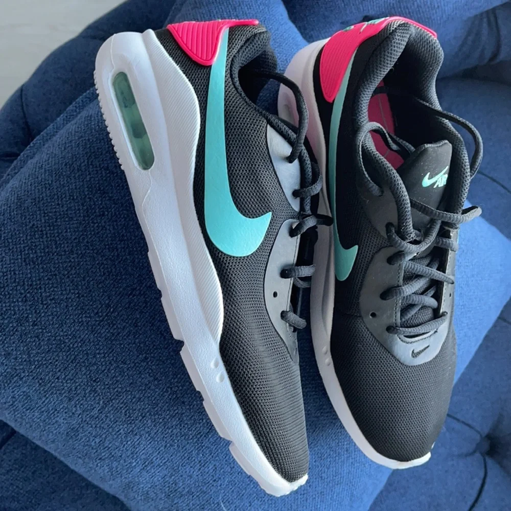 Nike Air Sneakers